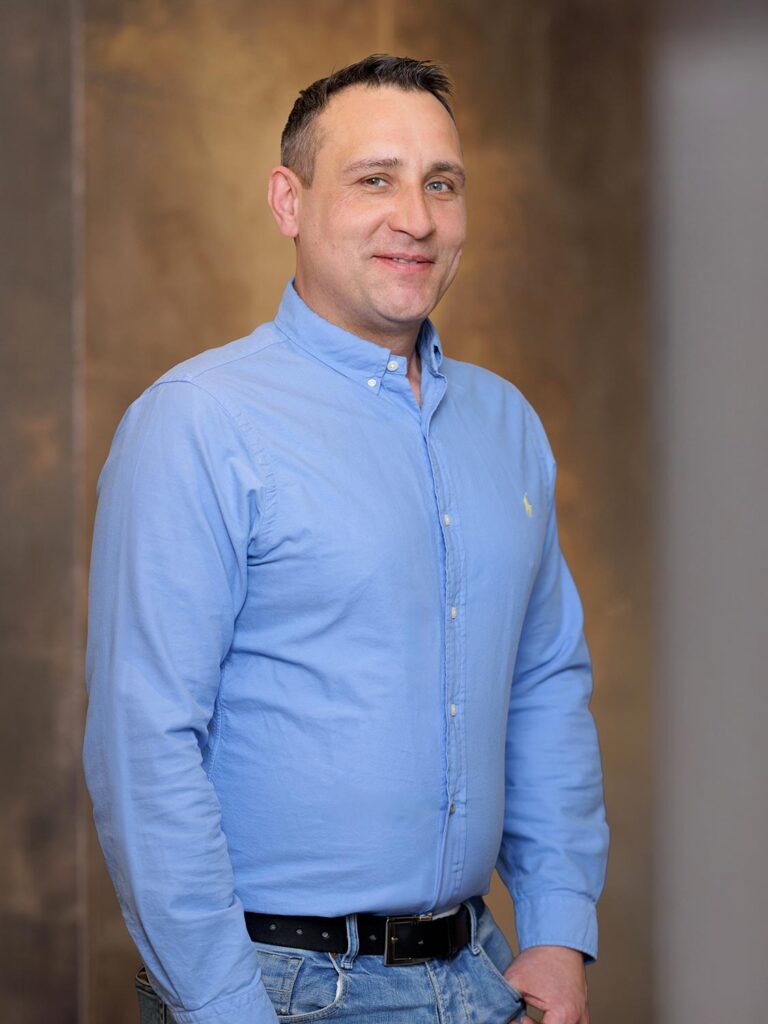 Valerii Andrusyk - LB Bau